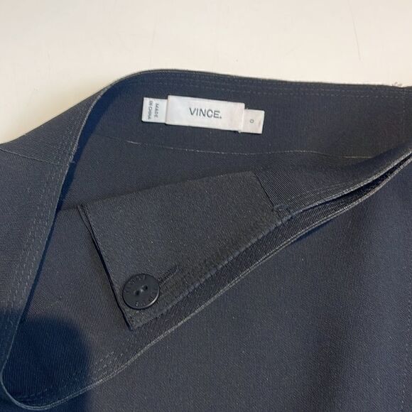 VINCE knee length black pencil skirt size 0 - Picture 6 of 10